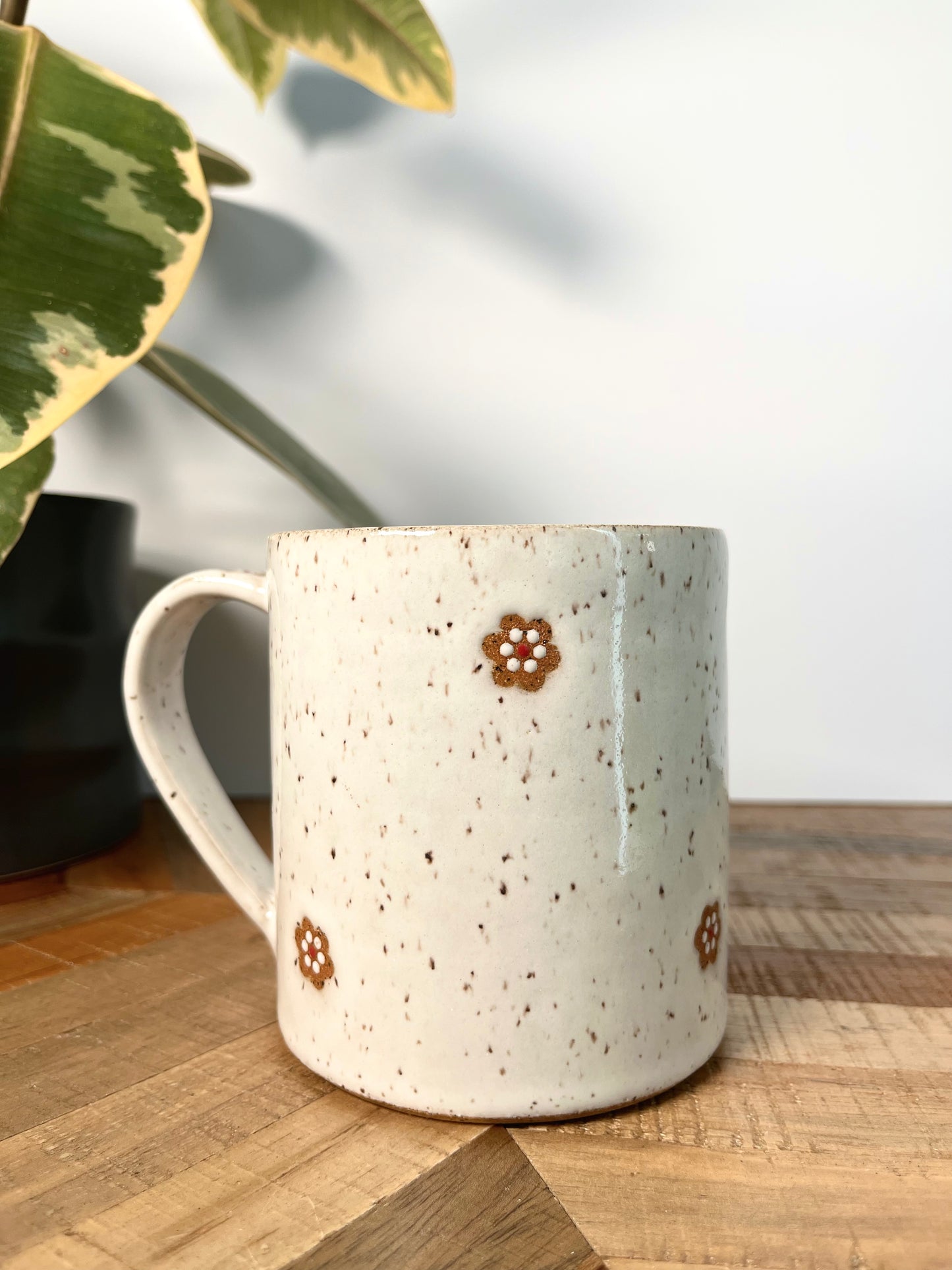 Right-Handed Red & White Floral Tile Mug