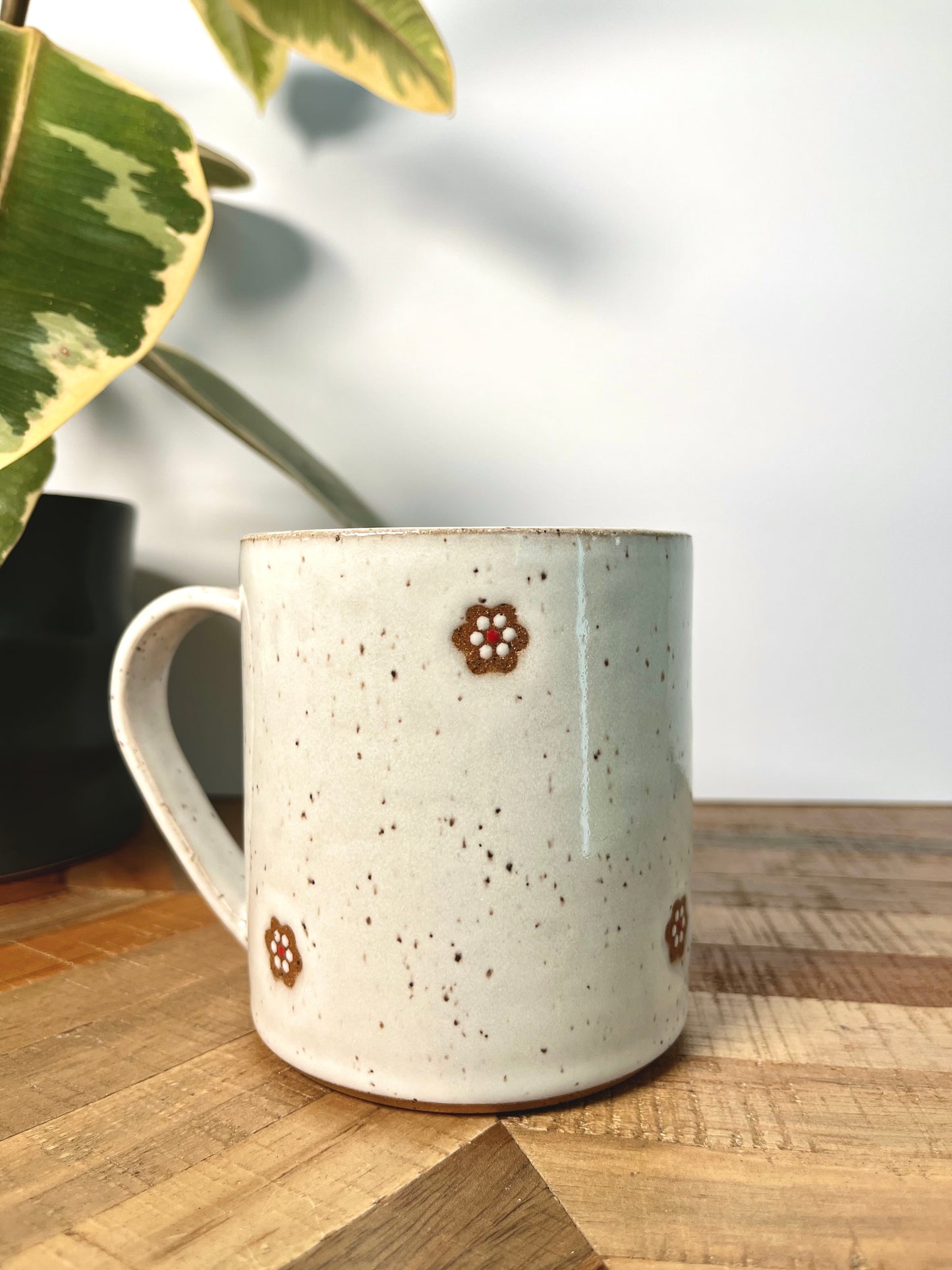Right-Handed Green & White Floral Tile Mug